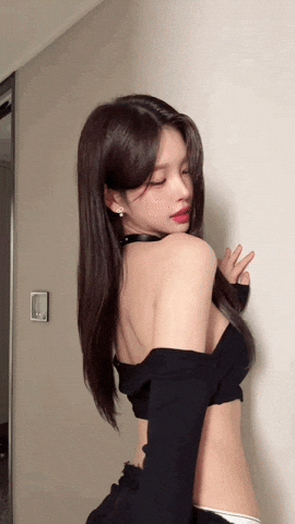giphy.gif