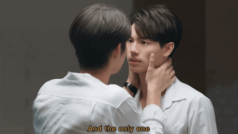 Sarawat và Tine đã có một cái kết đẹp trong 2gether nhưng fan vẫn chưa thỏa mãn. (Ảnh: Internet) Sarawat và Tine đã có một cái kết đẹp trong 2gether nhưng fan vẫn chưa thỏa mãn. (Ảnh: Internet)