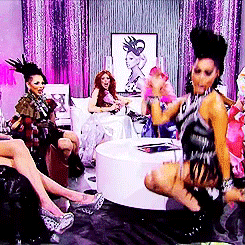 giphy.gif