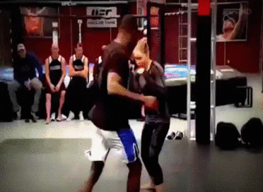 judo leg sweep gif judo leg sweep gif