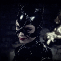 WB sacó a Tim Burton de la franquicia de Batman y otras revelaciones de Batman Returns giphy