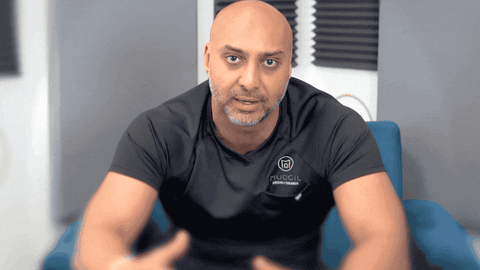 giphy.gif?cid=ecf05e47uu1dbf9gahc8169a72