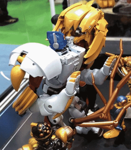 Caution-the-helpful-robot GIFs - Get the best GIF on GIPHY