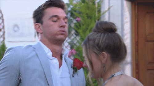 Bachelorette 15 - Hannah Brown - July 29 & 30 - Finale - *Sleuthing Spoilers* - Page 52 Giphy