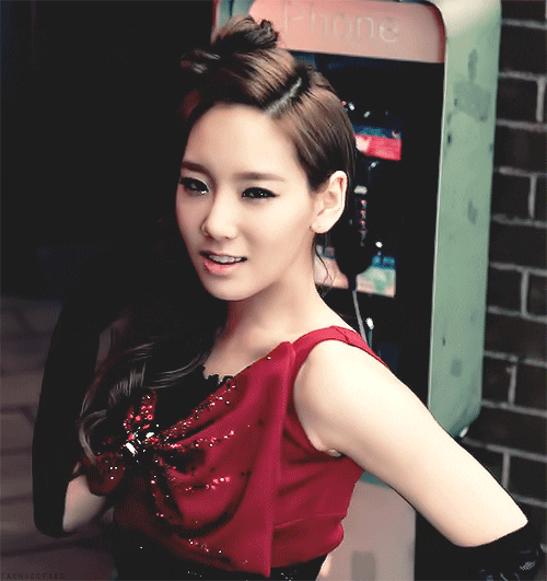 Paparazzi GIFs Find & Share on GIPHY