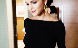Selena Gomez GIF - Find & Share on GIPHY