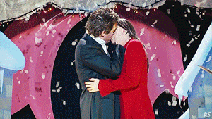 love actually christmas kissing hugh grant