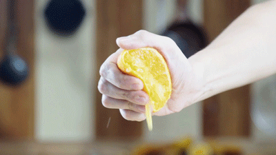 Squeeze Orange With Vitamin C