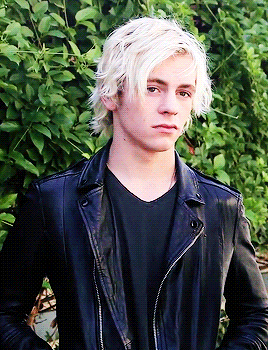 Ross Lynch GIF - Find & Share on GIPHY