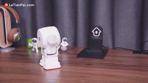 Rux Robot ChatGTP Desktop AI Robot charge home station