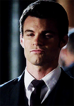 Elijah Mikaelson GIFs - Find & Share on GIPHY