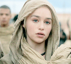 Emilia Clarke GIFs - Find & Share on GIPHY
