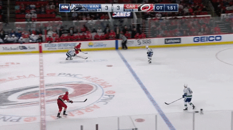 The Armies The Big Dog Elias Pettersson The March To The Playoffs And Dirty Dancing The Athletic