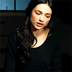 Actual Kate Bishop GIFs - Find & Share on GIPHY