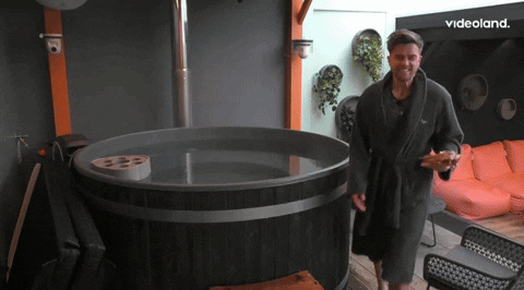 giphy.gif