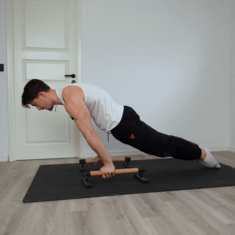 planche lean exercise demonstration