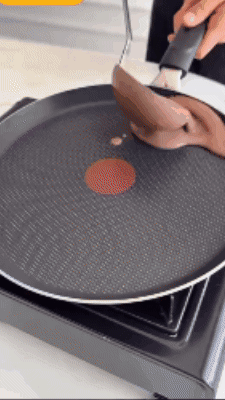 Panquequera antiadherente en uso