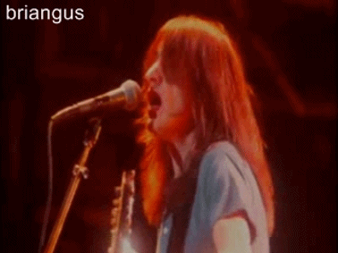 RIP Malcolm Young d'ACDC Giphy