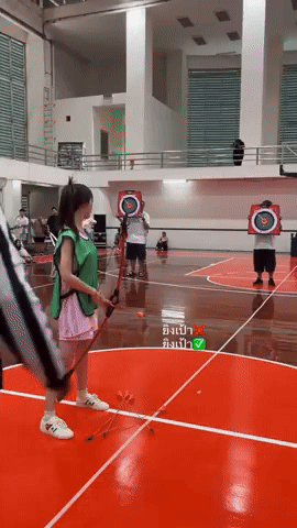 giphy.gif