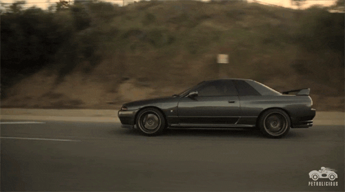 R32 Nissan Skyline GIF - Find & Share on GIPHY