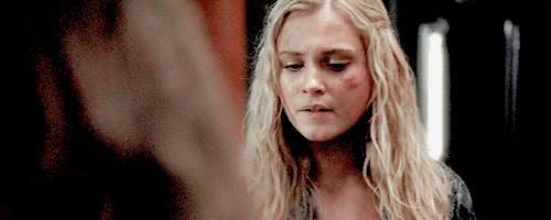 Clarke Griffin GIF Find & Share on GIPHY