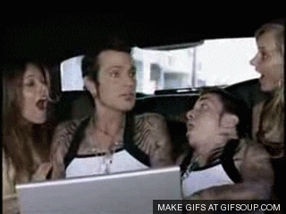 Tommy Lee GIF - Find & Share on GIPHY