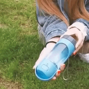 FurryVio™ Portable Dog Water Bottle