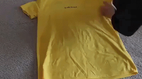 Tshirt folding Man Vs Woman