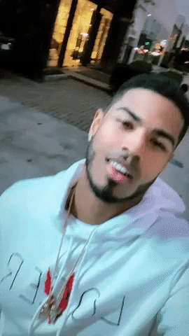giphy.gif