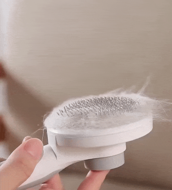 Pet Brush for cats and dogs - easy cleaning