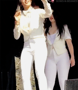 Kelly Ripa GIF - Find & Share on GIPHY