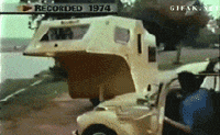 https://media.giphy.com/media/d2W704IPdQX33kPu/200w.gif