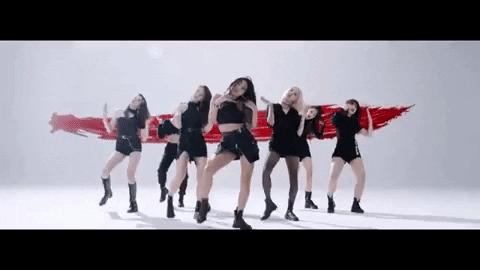 ‘ME’ (美): CLC ABRAZAN LA BELLEZA EN TODAS SUS FORMAS – NORAE MAGAZINE