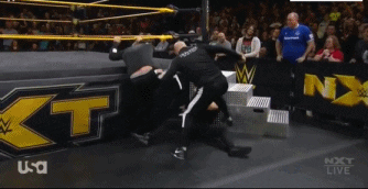 Finn Bálor llega a NXT UK