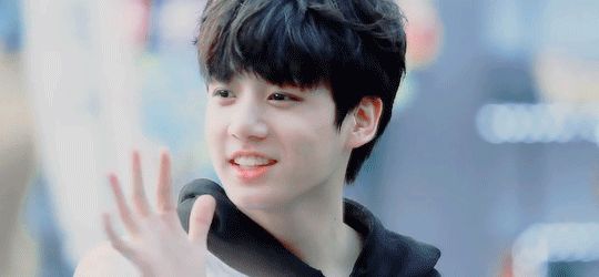 Jungkook 15 tuổi...