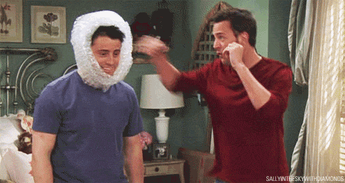 Joey y Chandler de Friends