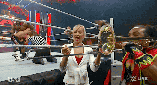 500px x 270px - Summer Rae plays with Xavier Woods' trombone : r/SquaredCircle