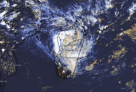 TS Chalane approaching Mozambique