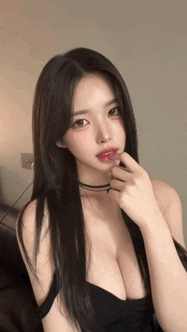 giphy.gif