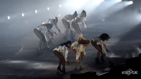 giphy.gif