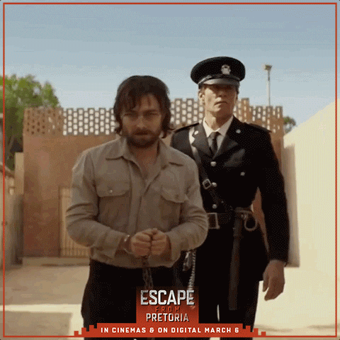 https://media.giphy.com/media/eLdYKhNucGRyjyHfLG/giphy.gif