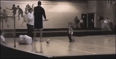 giphy.gif