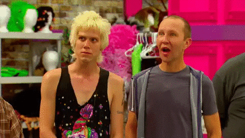 https://media.giphy.com/media/egcVP80MnSoso/giphy.gif