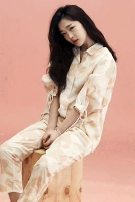 choi jinri gif find share on giphy choi jinri gif find share on giphy