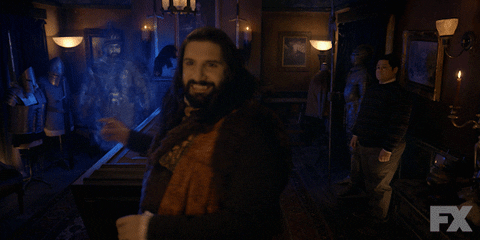 Fx Networks Thumbs Up GIF by What We Do in the Shadows | Por @theshadowsfx | Ver en GIPHY