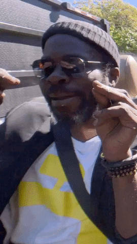 Ff Ffleeroy GIF by tot Ou tard