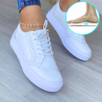 hollow out round toe sneakers