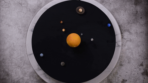 太陽を周回する惑星（出典：Indiegogo）