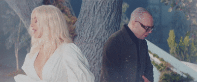giphy.gif