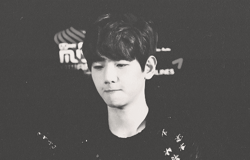 Image result for baekhyun gif 500 x 320